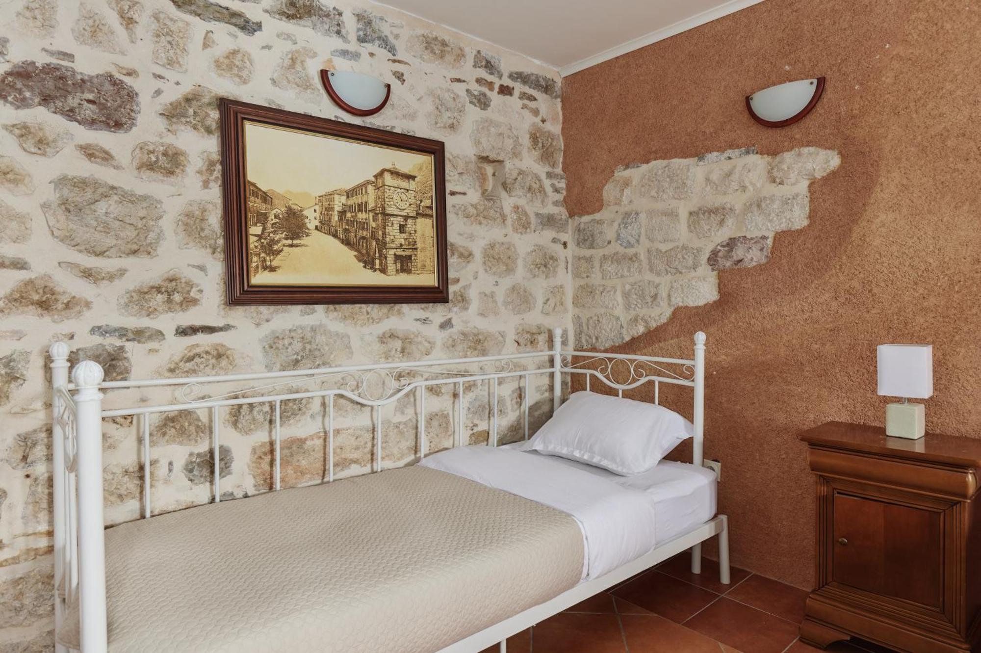 G-Apart Kotor Extérieur photo