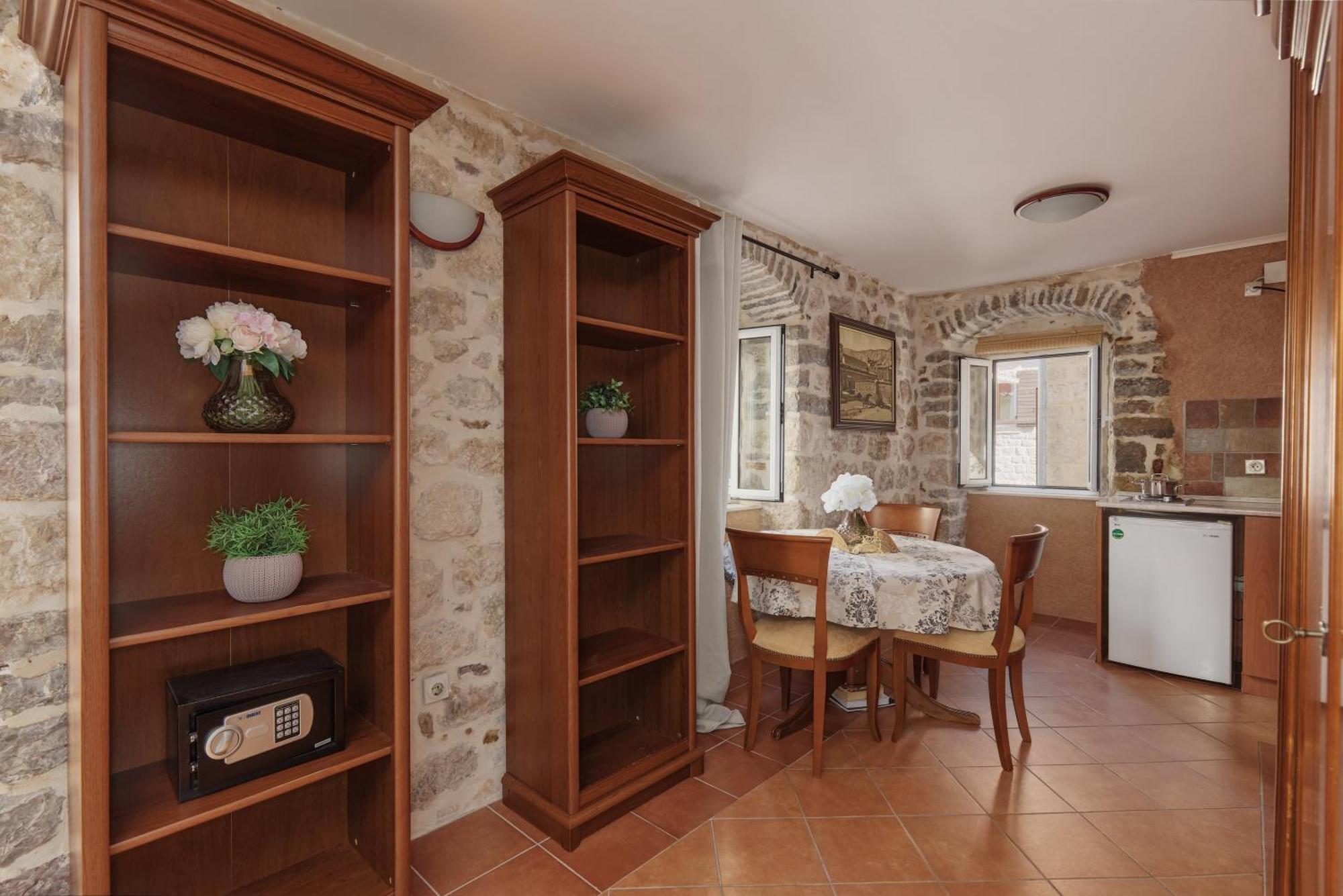 G-Apart Kotor Extérieur photo