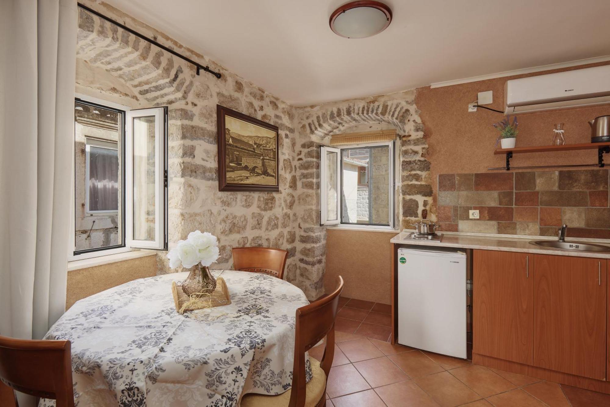 G-Apart Kotor Extérieur photo